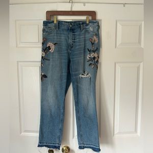 Abercrombie High rise embroidered ripped mom jeans